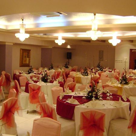 Safeer Plaza Hotel Muscat Exterior foto