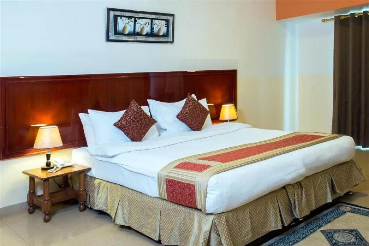 Safeer Plaza Hotel Muscat Exterior foto