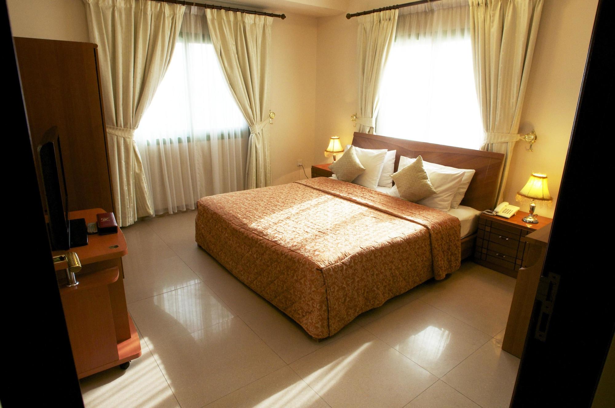 Safeer Plaza Hotel Muscat Exterior foto